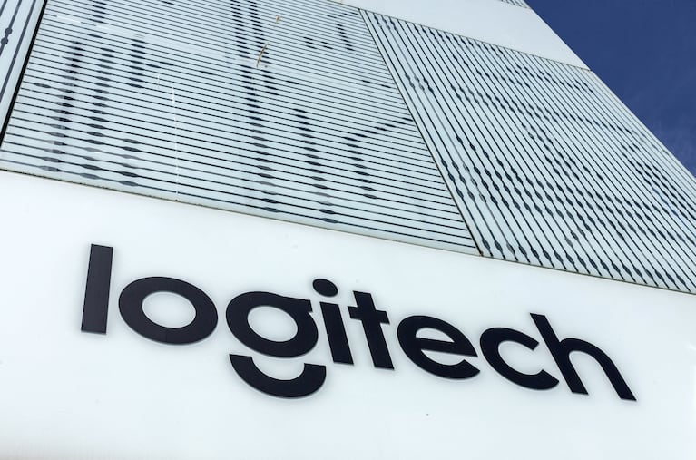 Logitech lanzó los auriculares Zone 305, con conectividad Bluetooth multipunto para una conexión estable de hasta 30 metros.
