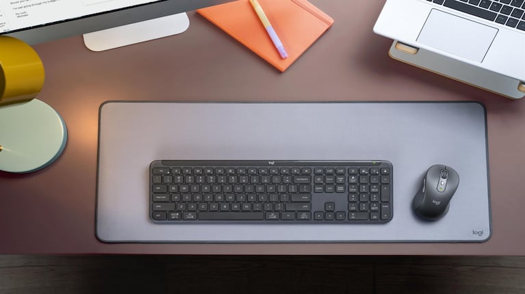 Logitech presenta el teclado Signature Slim para pasar de trabajo a ocio de forma fluida