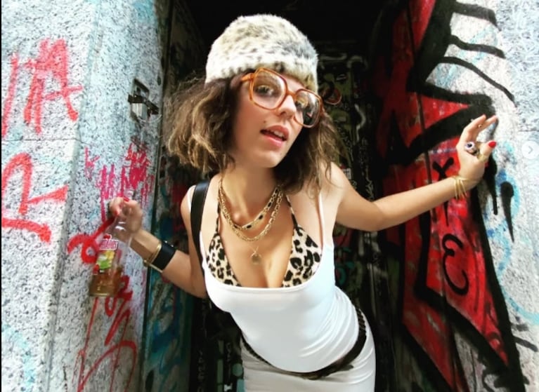 Lola Alterio gana cada vez más reconocimiento como Influencer en redes. Foto: Instagram.