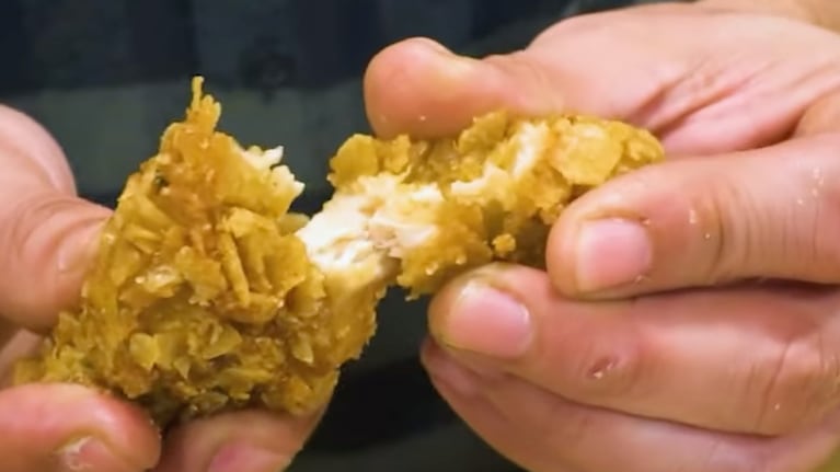 Los chicken fingers salen dorados por fuera y tiernos por dentro. Foto: Cucinare TV