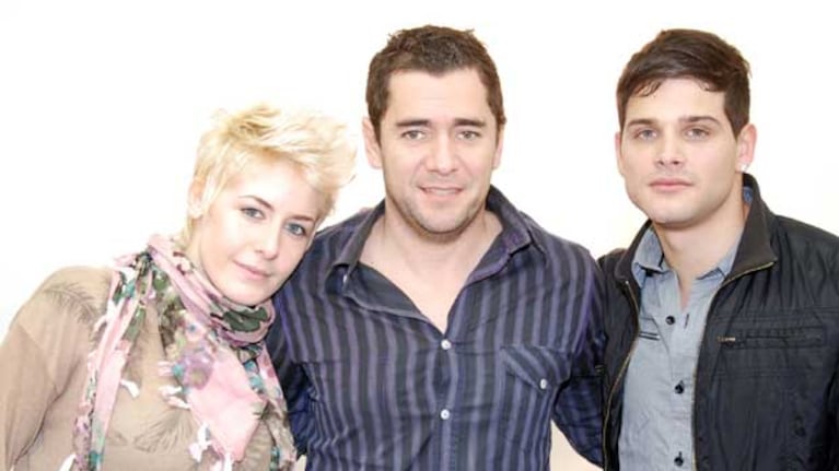 Los chicos de GH2011 se enfrentaron a los ex participantes de SXB. (Foto: Marcelo Otranto).