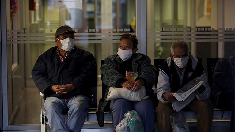 Los contagios de coronavirus por circulación comunitaria ya superan a la de los que volvieron del exterior