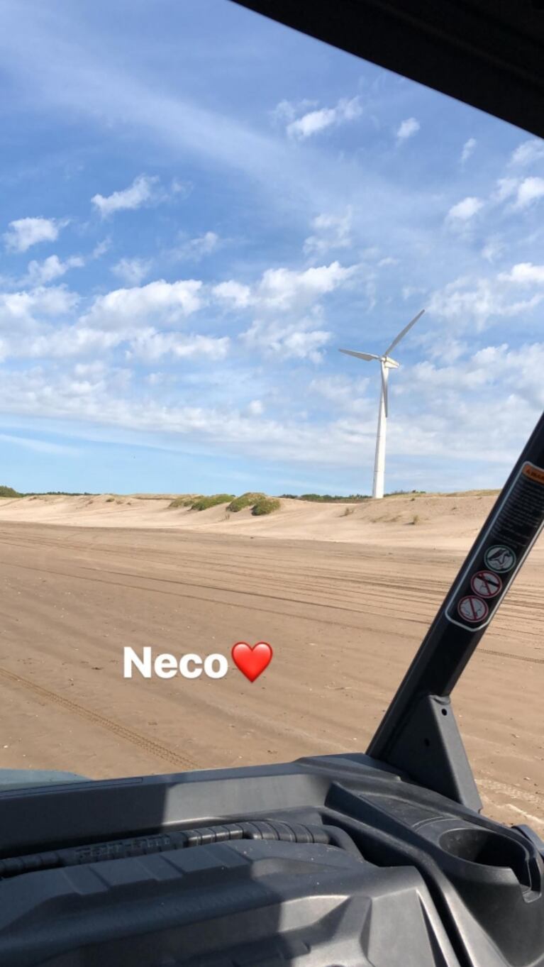 Los días de Marcelo Tinelli y Guillermina Valdés en Necochea junto a Lolo: mimos y juegos bajo el sol otoñal