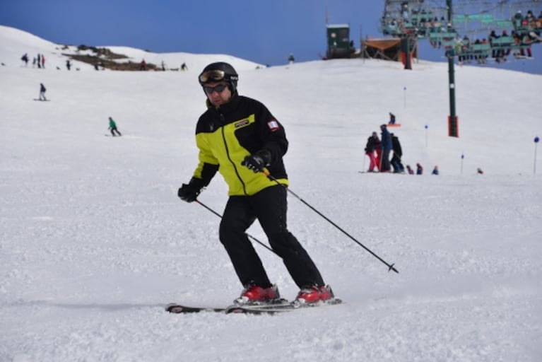 Los días en la nieve del clan Darín junto a Úrsula Corberó, la bella novia del Chino: amor y diversión en Bariloche