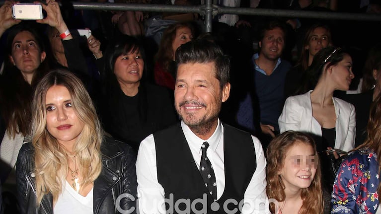 Los famosos acompañaron a Guillermina Valdés en su desfile (Fotos: Movilpress).