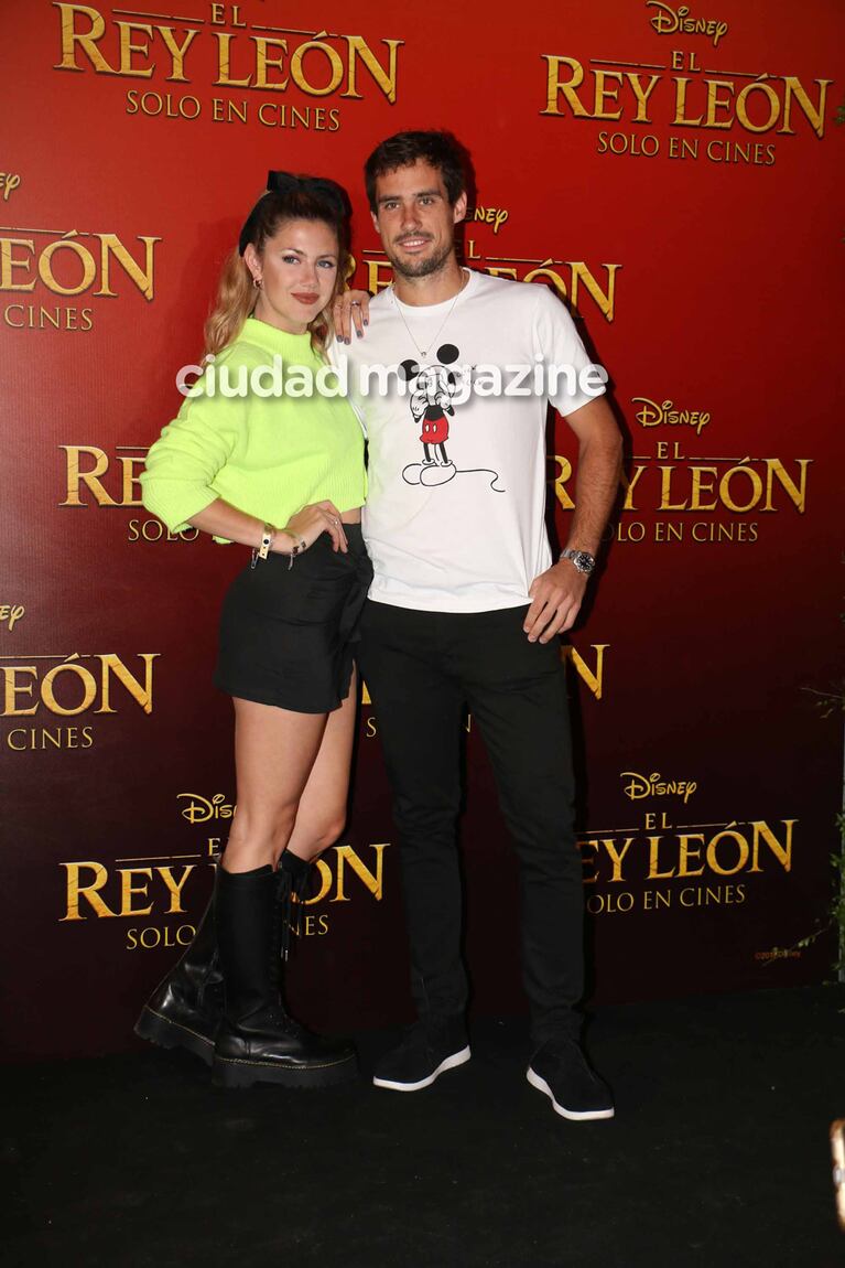 Los famosos coparon la avant premiere de El Rey León. Foto: Movilpress