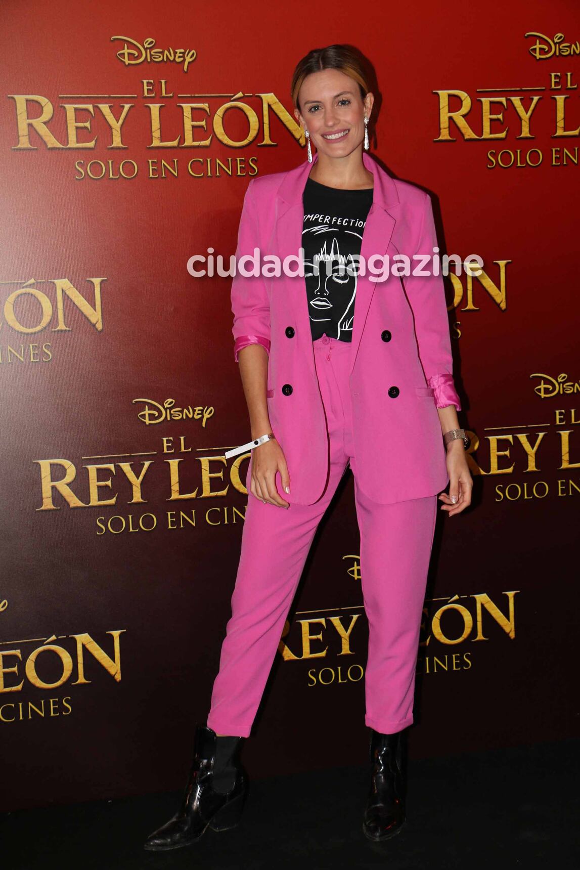 Los famosos coparon la avant premiere de El Rey León. Foto: Movilpress