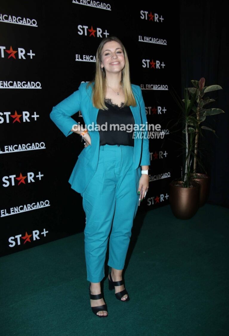 Los famosos en el estreno de El Encargado: Guillermo Francella, su familia y el súper look de China Suárez