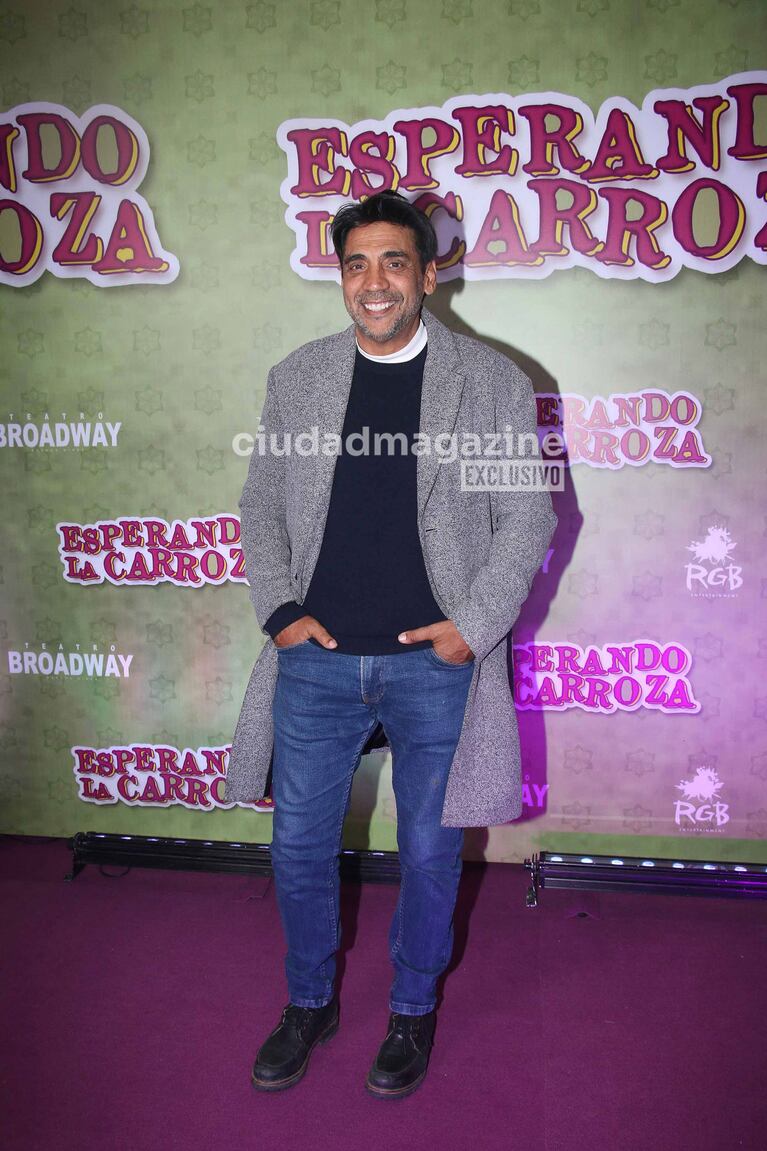 Los famosos en el estreno de Esperando la Carroza (Fotos: Movilpress).