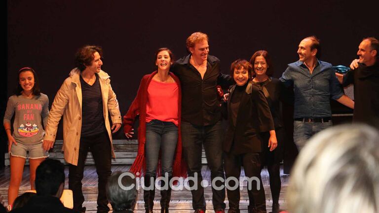 Los famosos no se quisieron perder el estreno de La chica del adiós (Fotos: Movilpress). 