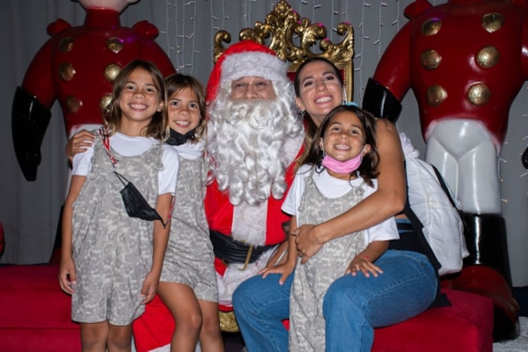 Los famosos y sus familias disfrutaron de Una Mágica Navidad: las tiernas fotos del estreno 