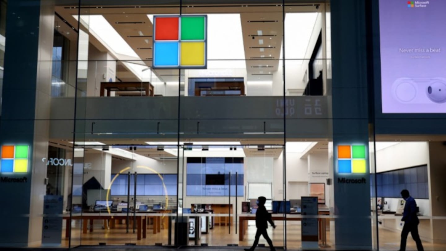 Los 'hackers' rusos de Nobelium atacan a empresas e instituciones de 36 países a través de Microsoft. Foto: Bloomberg.