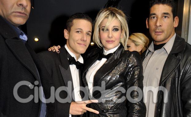 Los hermanos Caniggia causaron un revuelo en su llegada (Foto: Jennifer Rubio). 