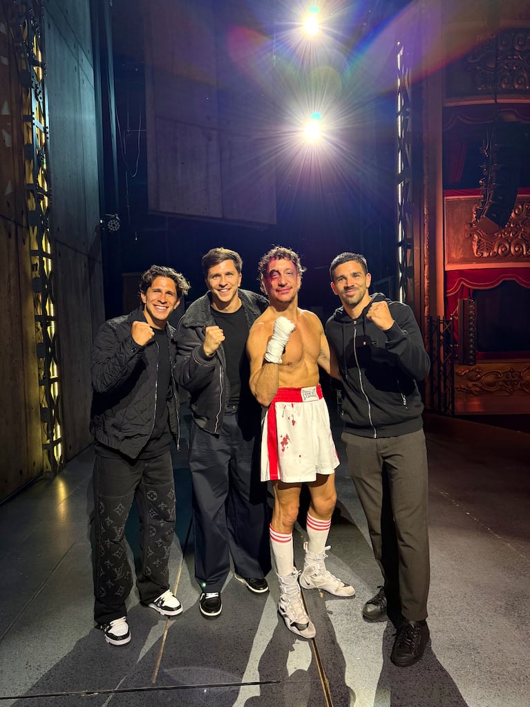 Los hermanos Simeone fueron a ver Rocky con sus parejas. Foto: prensa