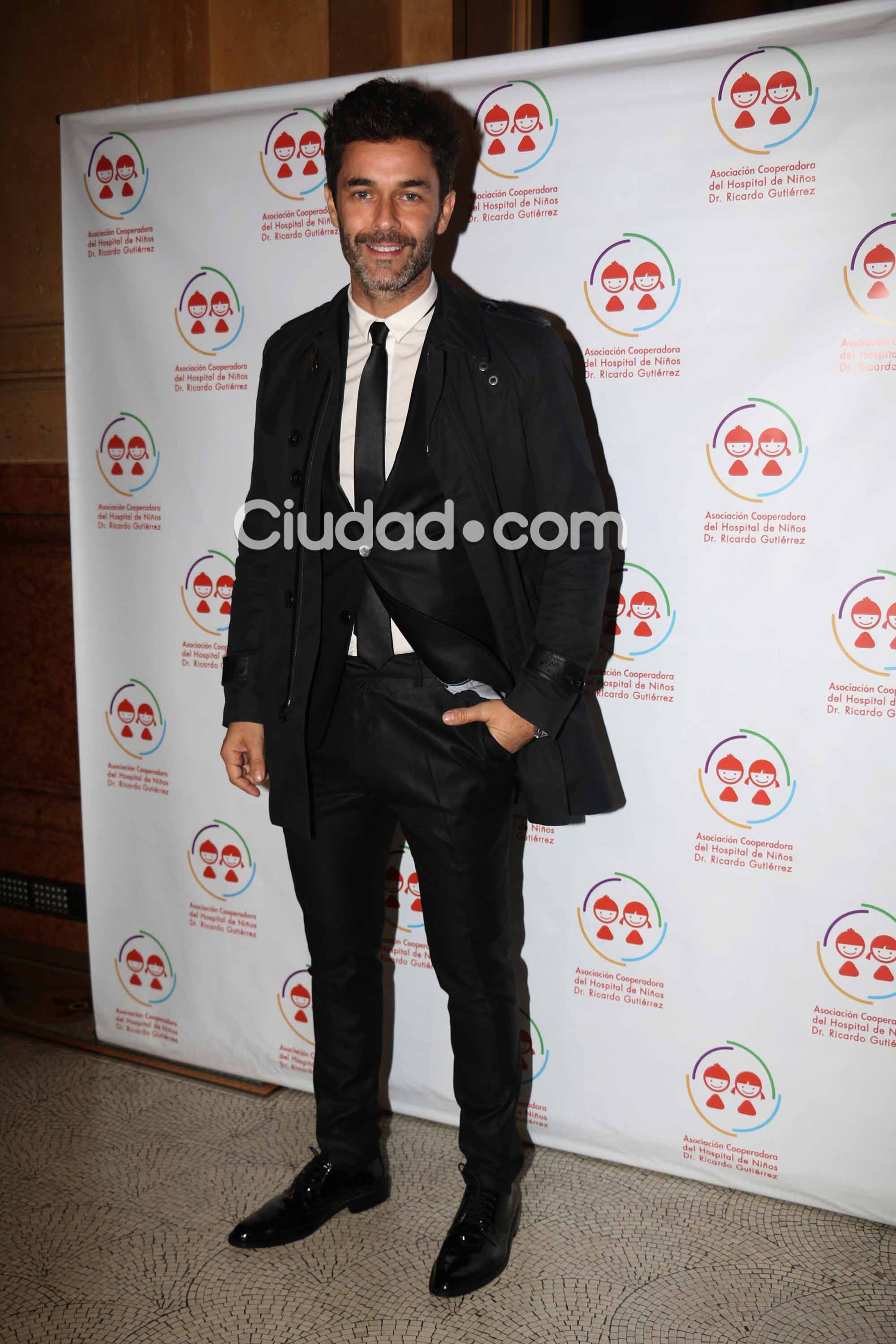 Los looks de las celebrities en la gala del Hospital de Niños en el teatro Colón. (Foto: Movilpress)