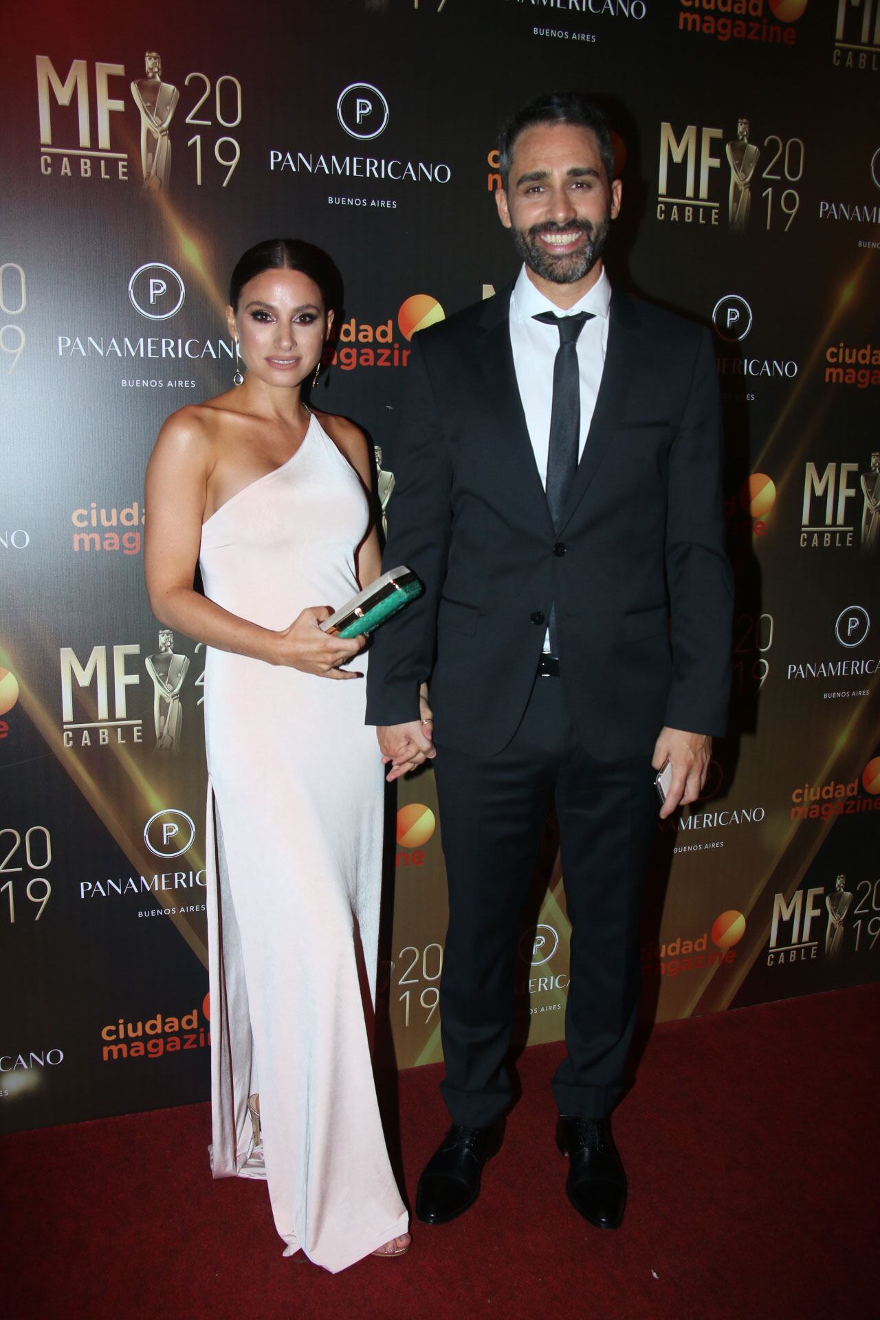 Los looks de los famosos en los premios Martín Fierro de cable 2019