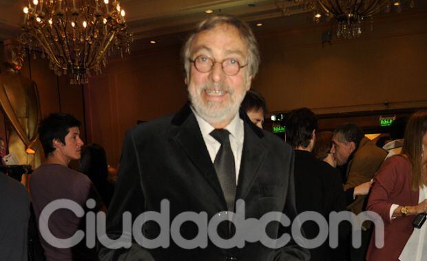 Los looks en la entrega de diplomas a los nominados a los Martín Fierro (Foto: Jennifer Rubio).  