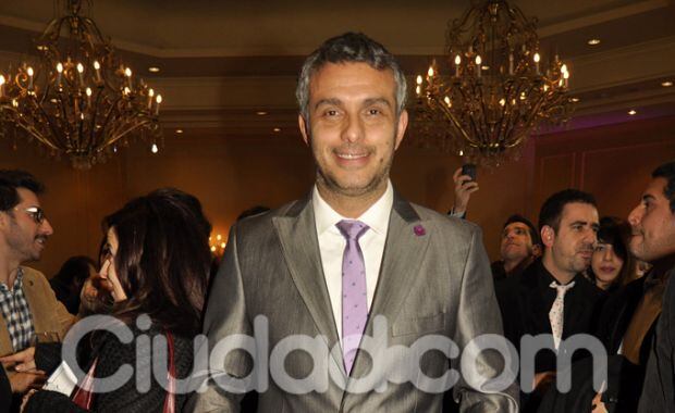 Los looks en la entrega de diplomas a los nominados a los Martín Fierro (Foto: Jennifer Rubio).  