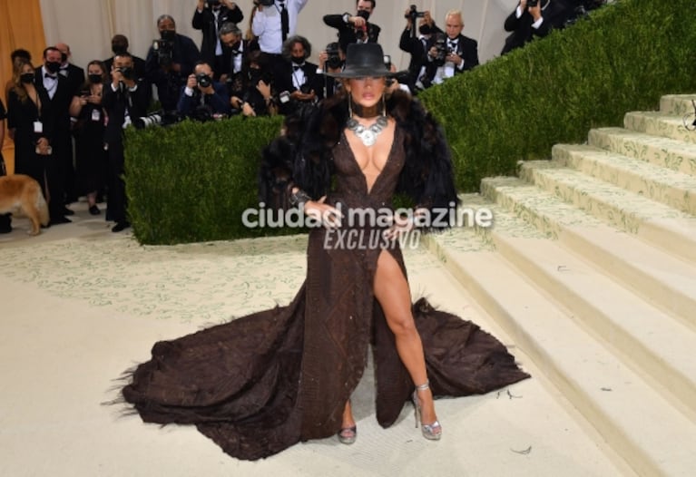 Los looks más glamorosos y extravagantes de la gala del Met 2021: Jennifer Lopez, Justin Bieber, Kim Kardashian y muchos famosos más