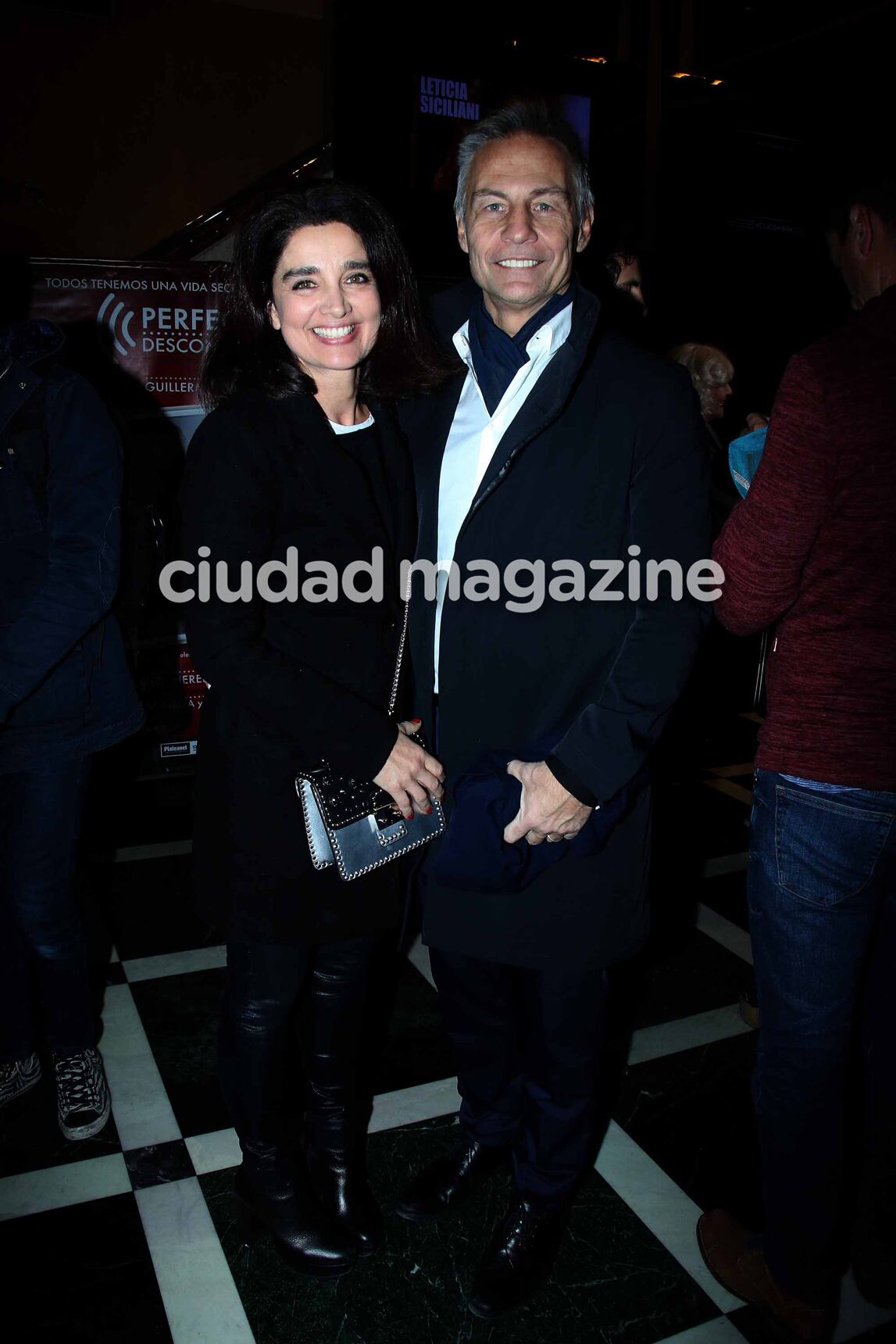 Los looks otoñales de los famosos en la función de Perfectos desconocidos. (Foto: Movilpress)