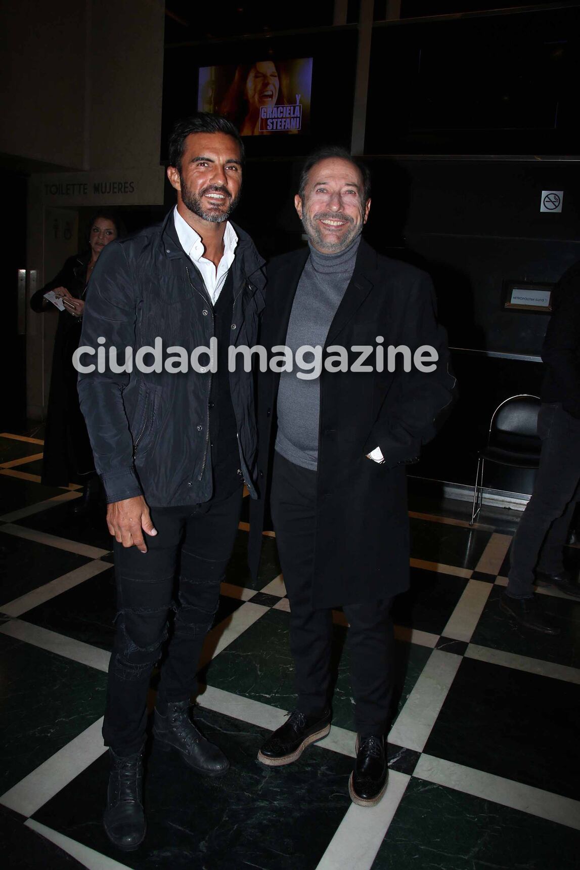 Los looks otoñales de los famosos en la función de Perfectos desconocidos. (Foto: Movilpress)