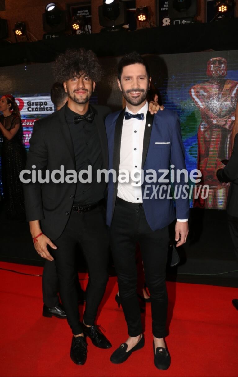 Los mejores looks de los Martín Fierro de Cable: glamour, parejitas y mucho talento en la alfombra roja