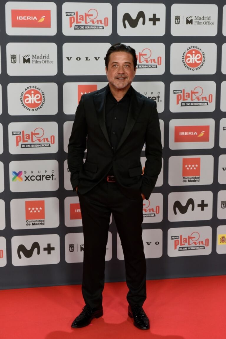 Los mejores looks de los Premios Platino: Lali Espósito, China Suárez, Furriel, Nancy Dupláa y todas las estrellas a puro glamour