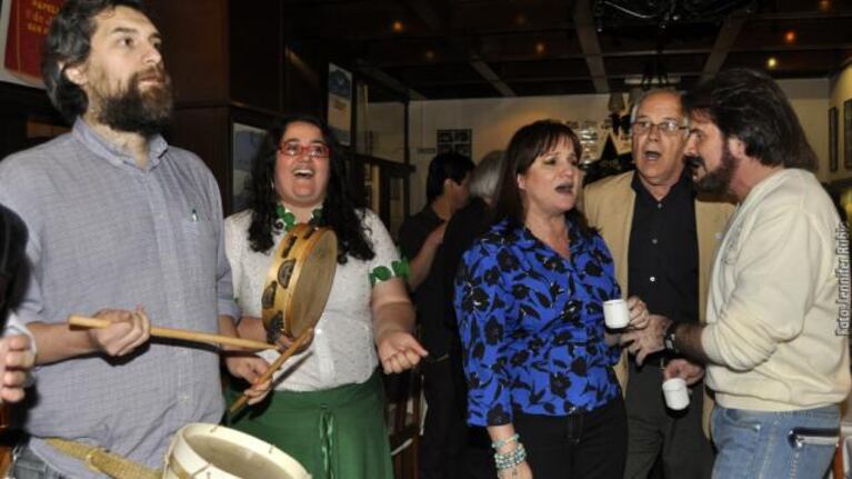 Los Pimpinela de festejo