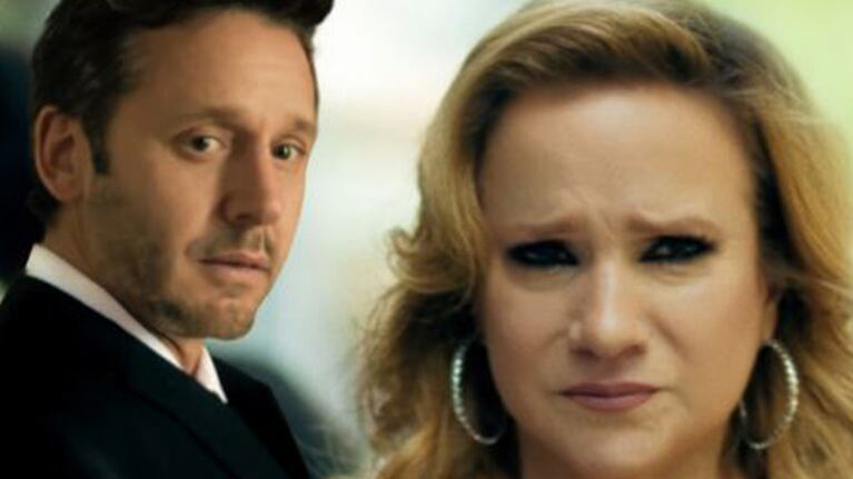 Los Pimpinela estrenan Lloro, un videoclip que tiene como protagonista a Benjamín Acuña