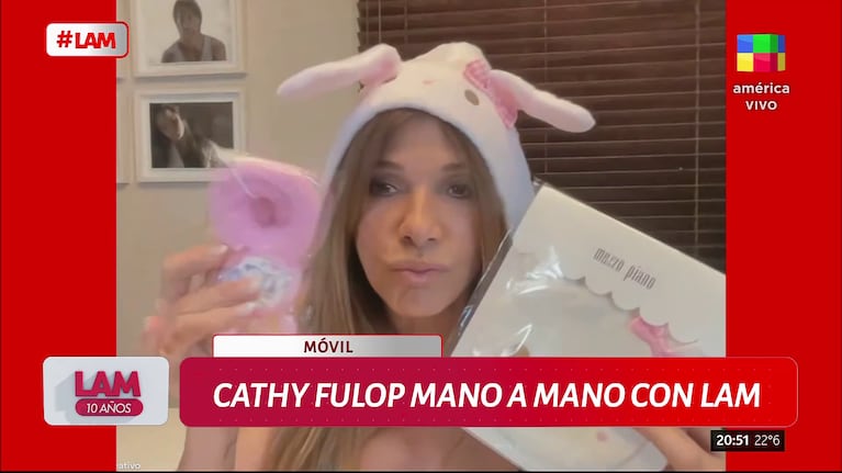 Los regalos que le hizo Catherine Fulop a su nieta (Foto: captura de América).