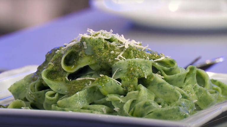 Los secretos de esta receta: hacer el pesto en mortero y sacar la pasta "al dente". Foto: Cucinare.TV