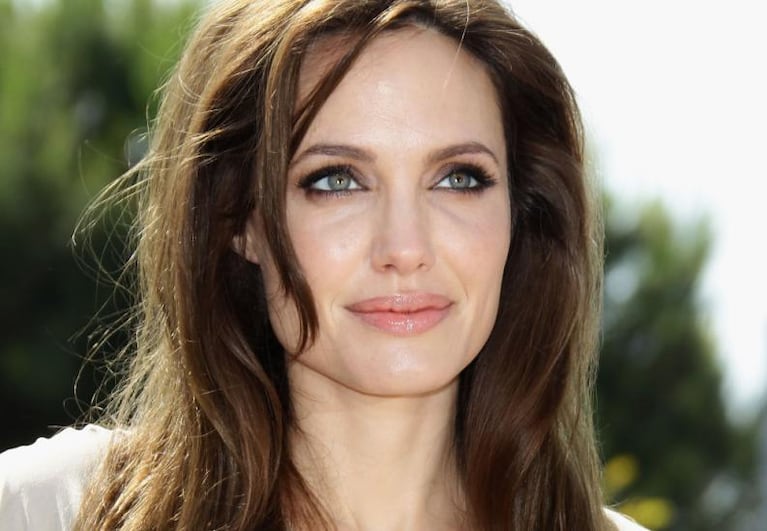  Los secretos que oculta el pasado oscuro de Angelina Jolie