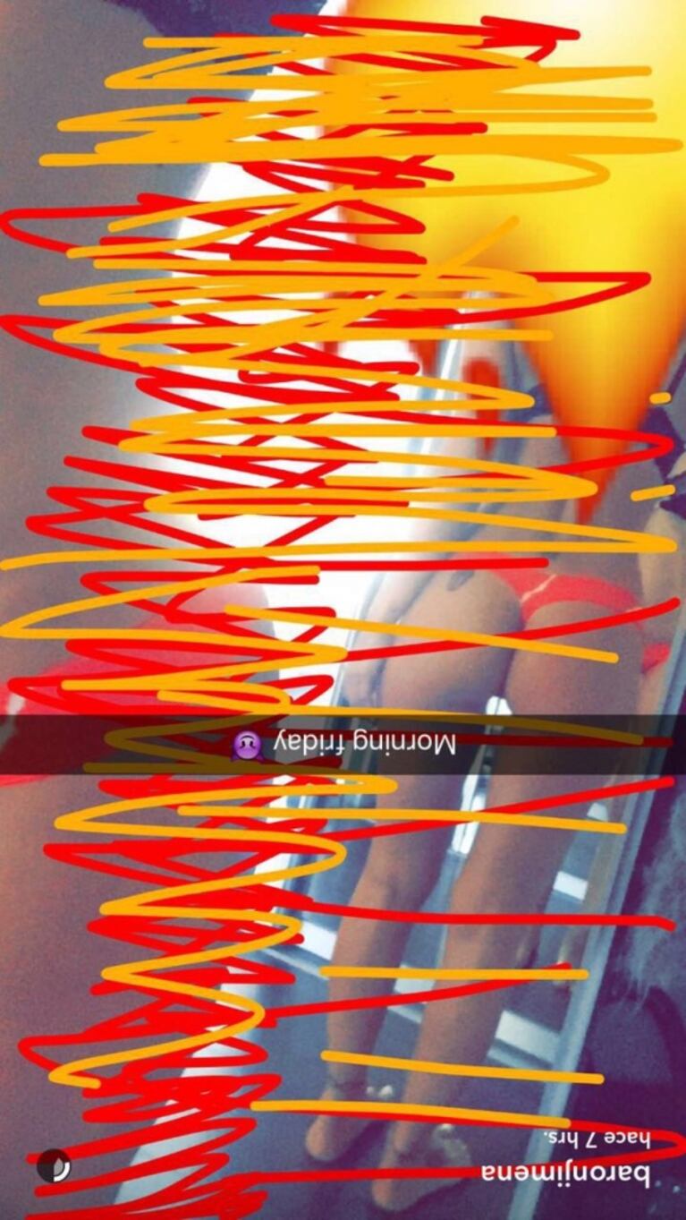 Los snaps súper ratoneros de Jimena Barón: fotos hot "autocensuradas" y curiosa comparación íntima