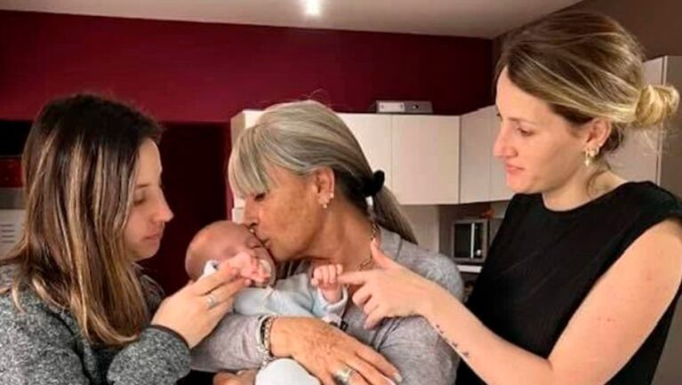 Luca Cubero y las fotos más dulces con su abuela, la mamá de Mica Viciconte.