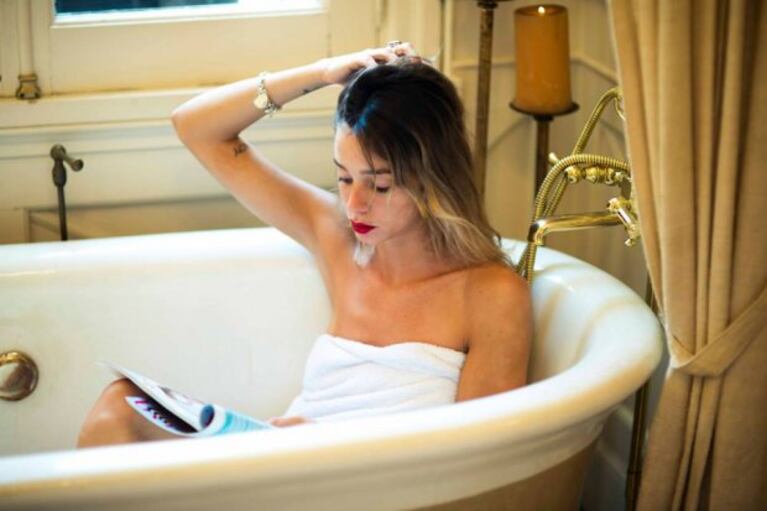Lucía Celasco, como su abuela Susana Giménez en la publicidad de jabón Cadum. (Foto: www.lucelasco.com/)