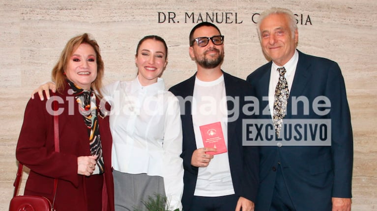 Lucía Galán, Rocío Hazán, Damián Aramendi y Alberto Hazán. (Foto: Movilpress)