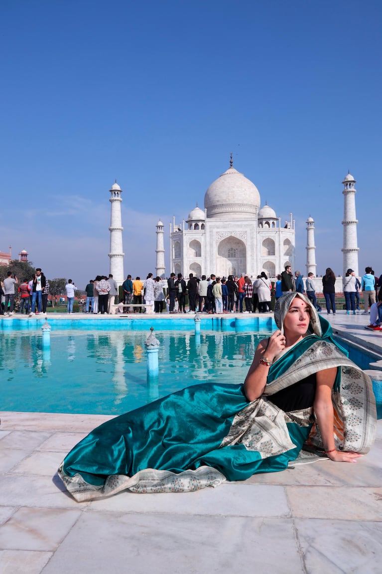 Lucía Ugarte en el Taj Mahal
