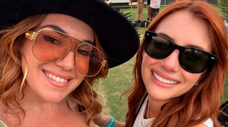 Lucía Ugarte y Emma Roberts brillaron como íconos de belleza en Coachella 2025 