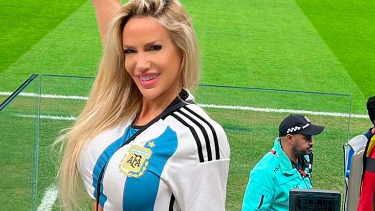 Luciana Salazar en Qatar. 