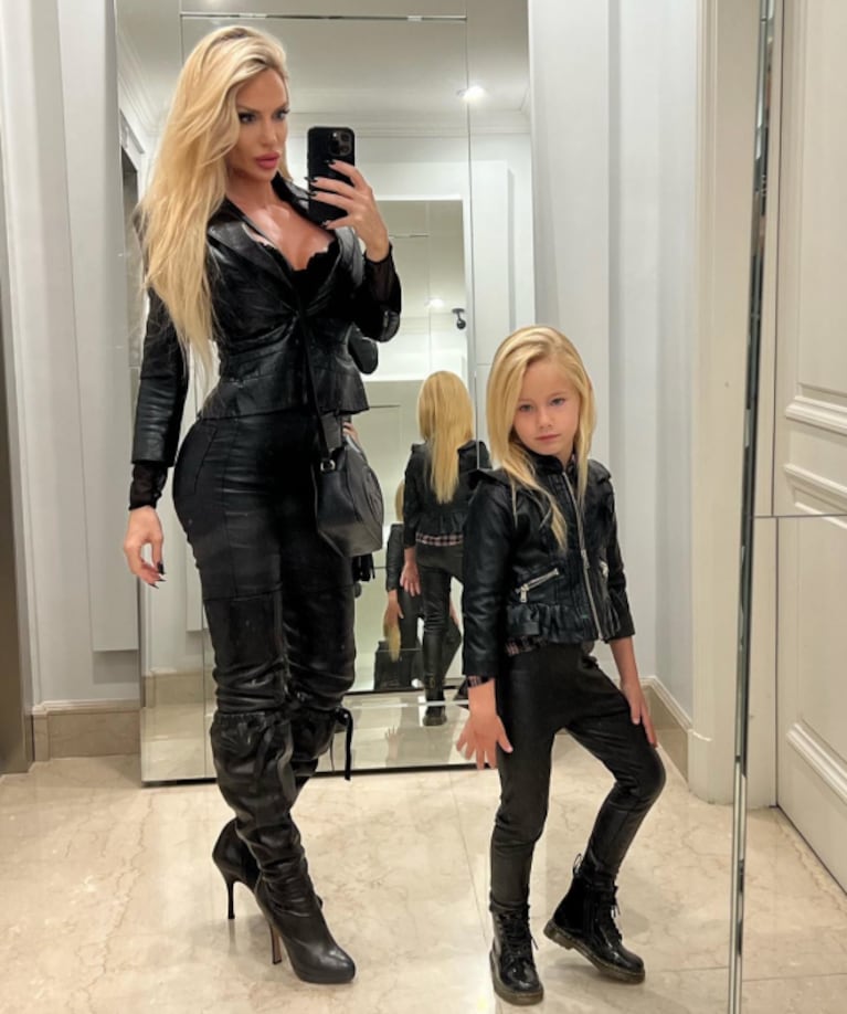 Luciana Salazar y su hija Matilda lucieron el mismo look motoquero: "Salimos a rockearla"