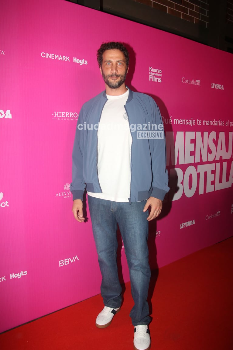 Luciano Cáceres en la presentación de la película El Mensaje en la Botella (Foto: Movilpress).