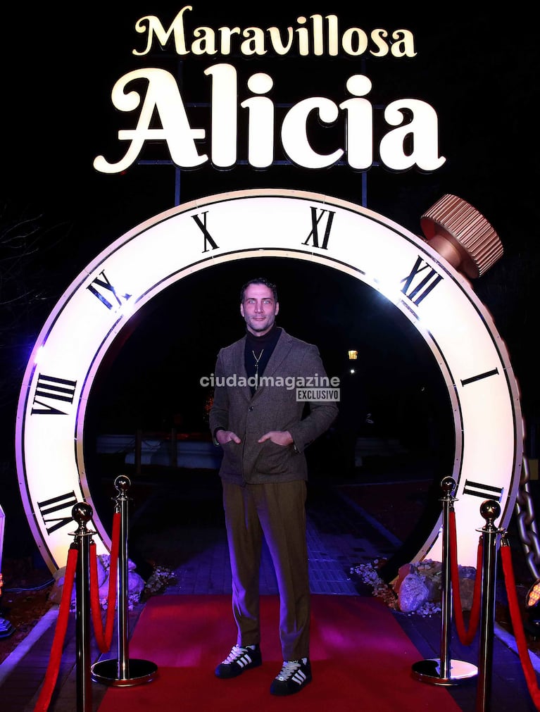 Luciano Cáceres en Maravillosa Alicia (Foto: Movilpress).