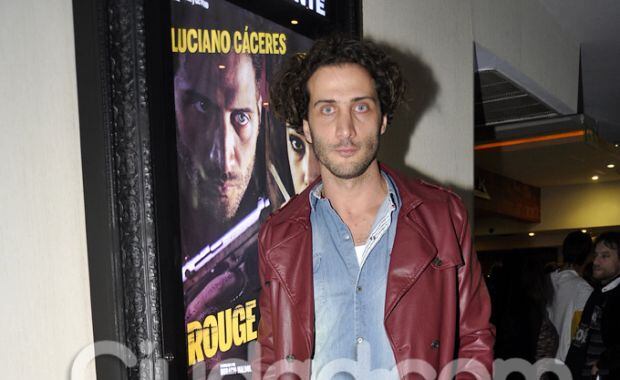 Luciano Cáceres, protagonista de Rouge Amargo (Foto: Jennifer Rubio). 