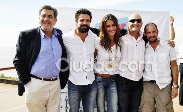 Luciano Castro: nueva peli, más barba y crucero con Sabrina Rojas. (Foto: Jennifer Rubio)