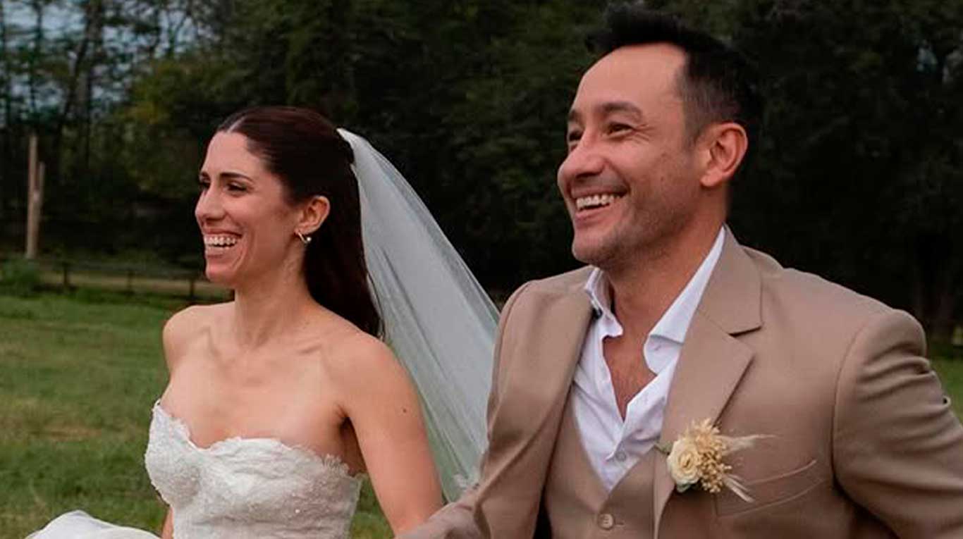 Luciano Pereyra y Julia Rezzuto se casaron en Luján (Foto: Instagram @lucianopereyraoficial)