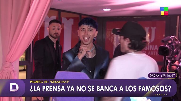 Luck Ra reaccionó con humor al insulto de un cronista por no querer parar a hablar con la prensa (Foto: captura de América).