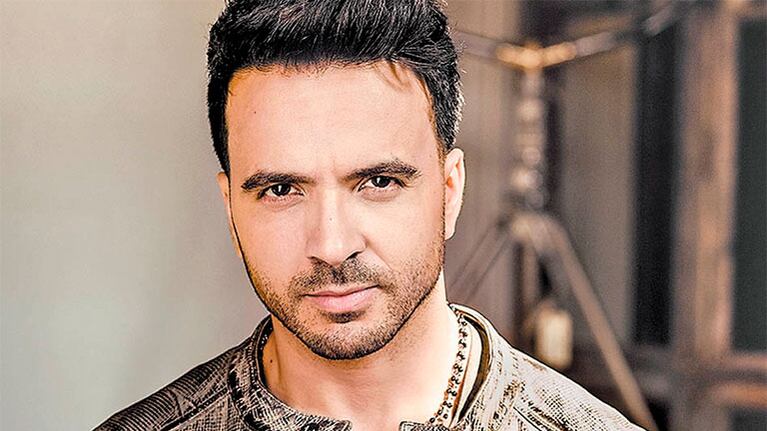 Luis Fonsi afronta con alegría volver a ser juez en última etapa de La Voz