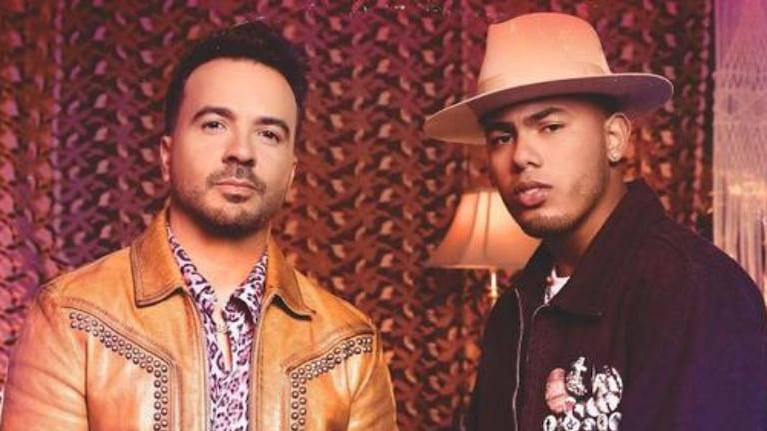 Luis Fonsi y Myke Towers presentan Bésame, su primera colaboración juntos