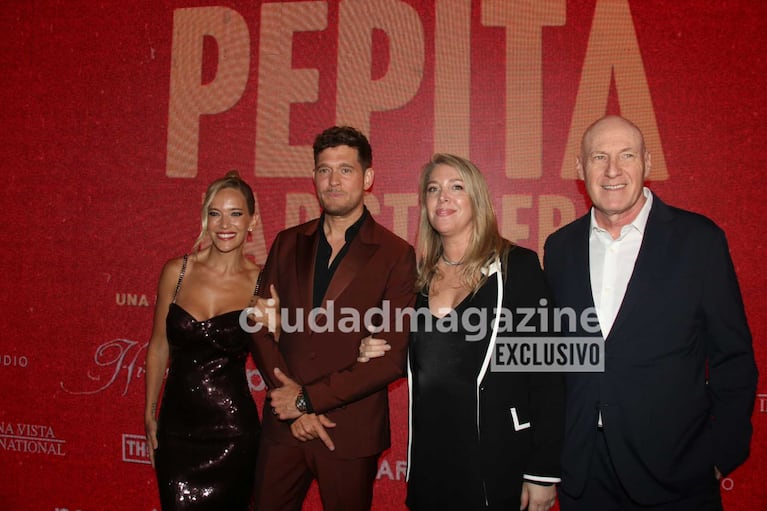 Luisana Lopilato, Michael Bublé y familia  (Foto: Movilpress)