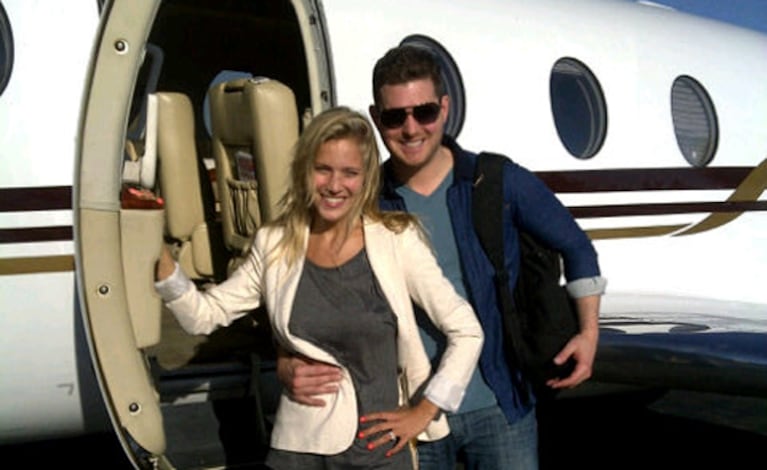 Luisana y Michael, a punto de viajar a Las Vegas (Foto: Twitter de Luisana Lopilato). 